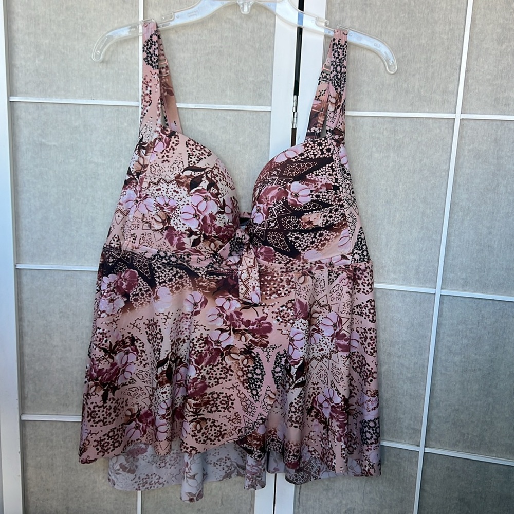 ❣️ TORRID Tankini Top